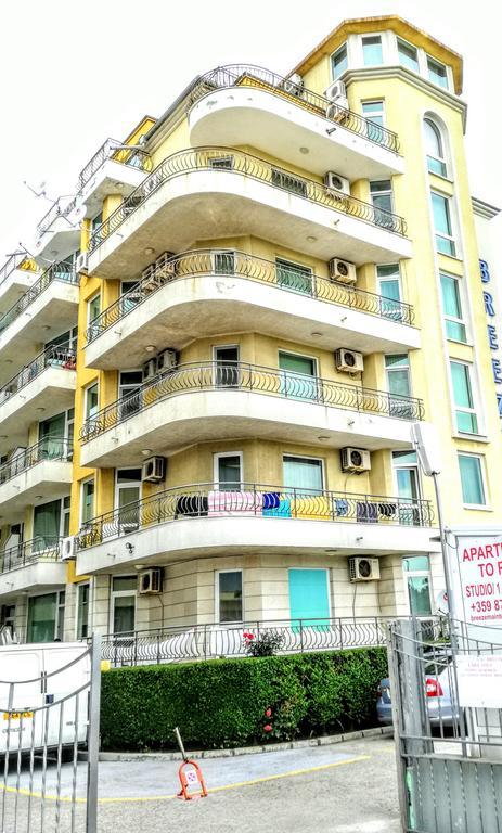 Luxury Breeze Apartment Pantai Sunny Bagian luar foto